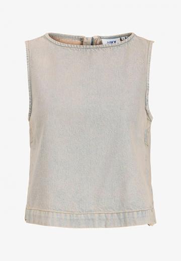 Джинсовая жилетка