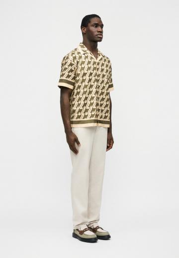 Рубашка с коротким рукавом