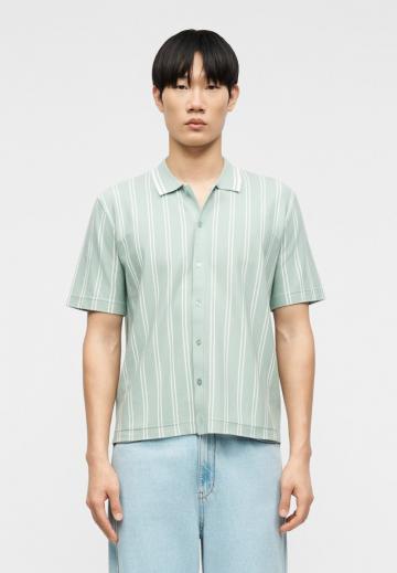 Рубашка с коротким рукавом