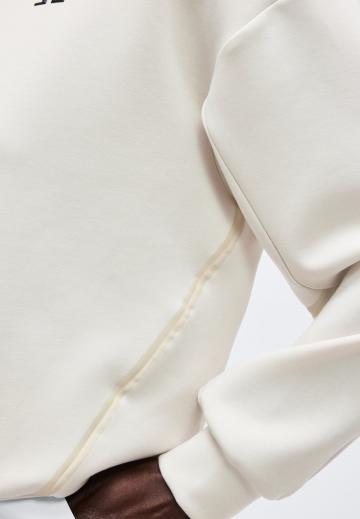 Спортивная толстовка