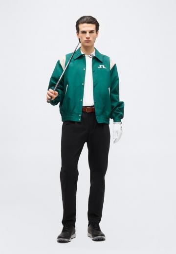 Спортивная куртка