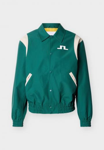 Спортивная куртка