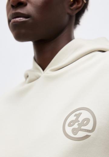 Спортивная толстовка