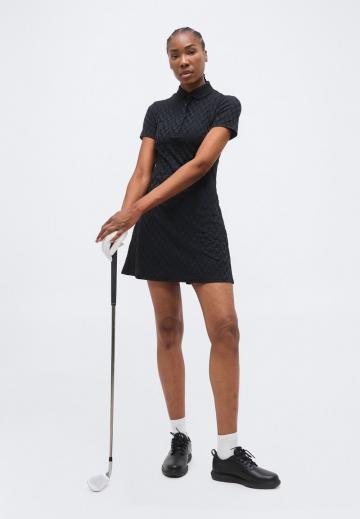 Спортивное платье