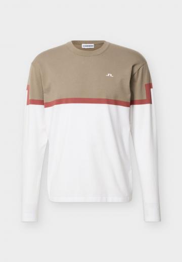 Спортивная кофта