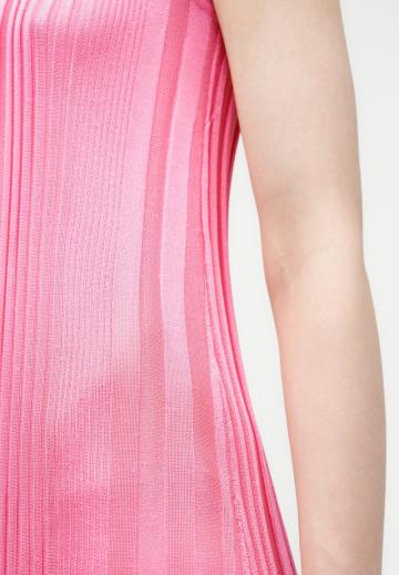 Вязаное платье