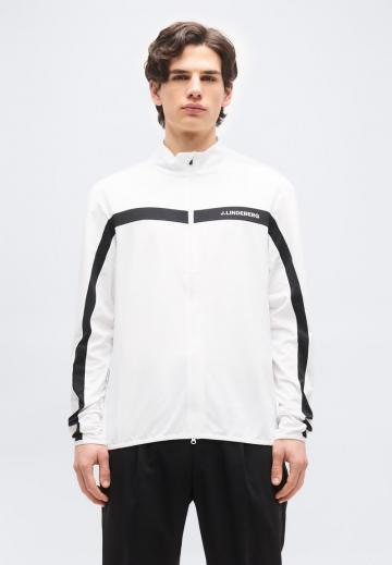 Спортивная куртка