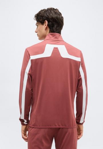 Спортивная куртка