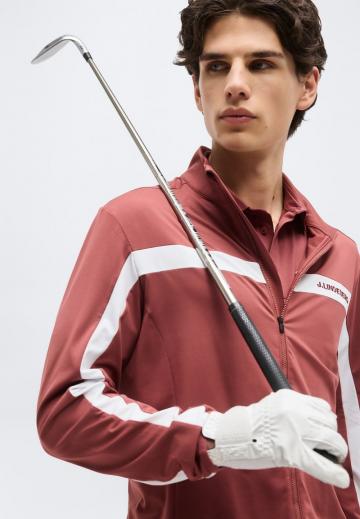 Спортивная куртка