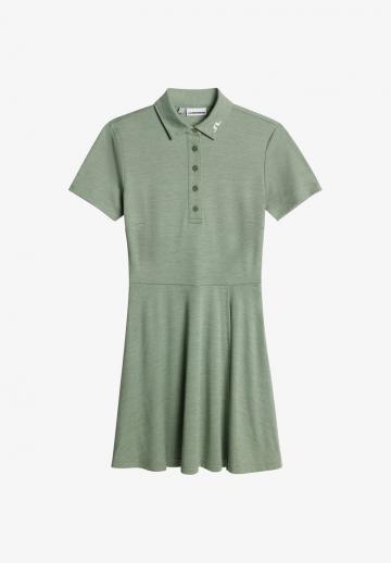 Спортивное платье