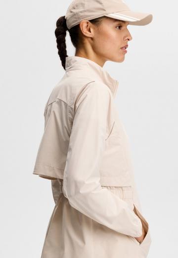 Спортивная куртка