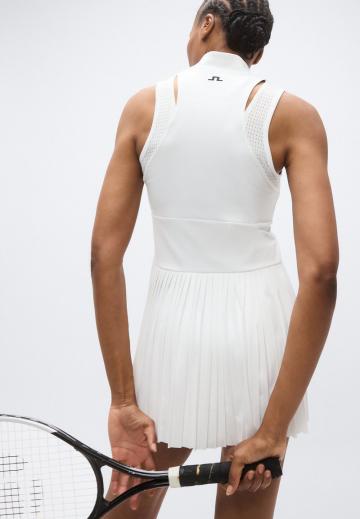 Спортивное платье