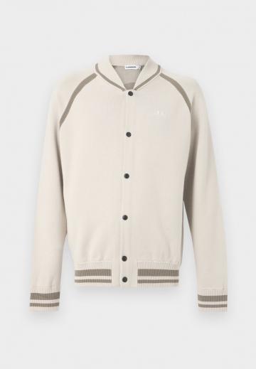 Куртка бомбер