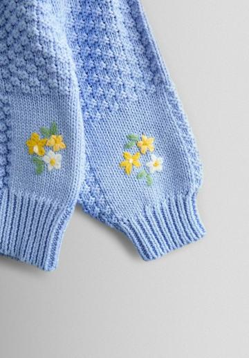 Вязаная кофта