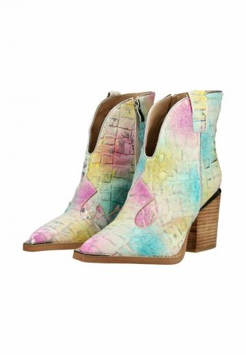 Полусапожки на высоком каблуке