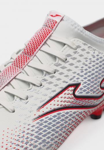 Футбольные бутсы