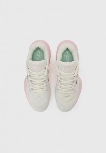 Теннисные кроссовки