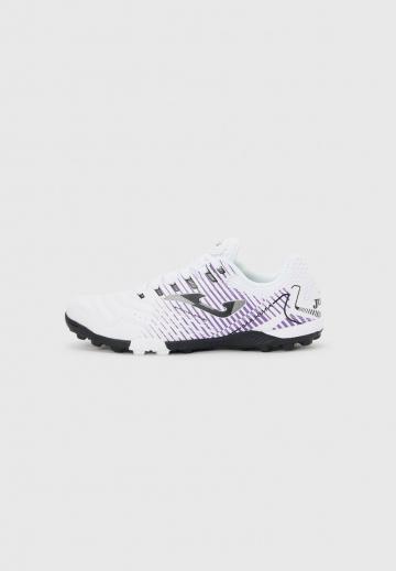 Футбольные бутсы