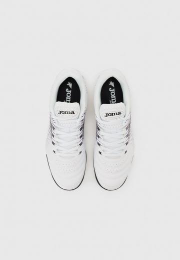 Футбольные бутсы