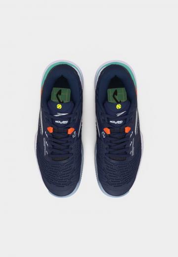 Теннисные кроссовки