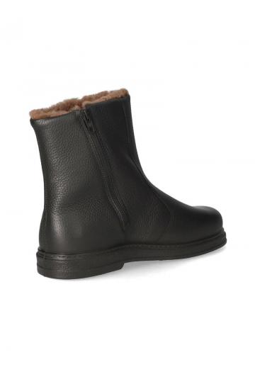 Зимние ботинки