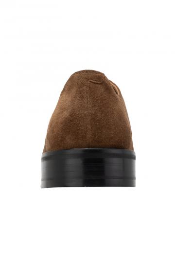 Ботинки на шнуровке