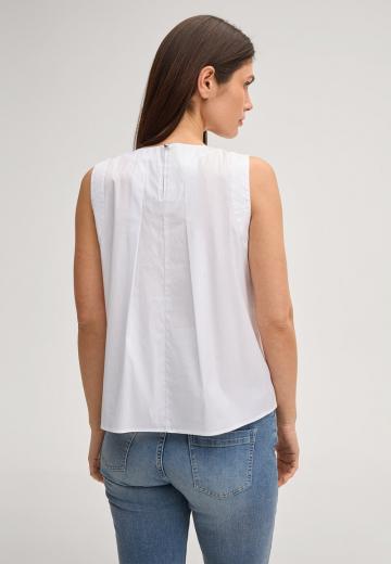 Блузка без рукавов