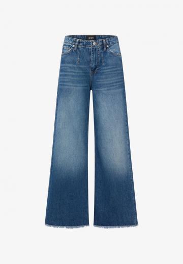 Клешеные джинсы