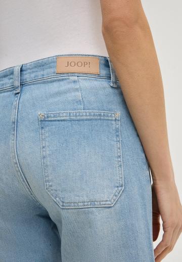 Короткие джинсы