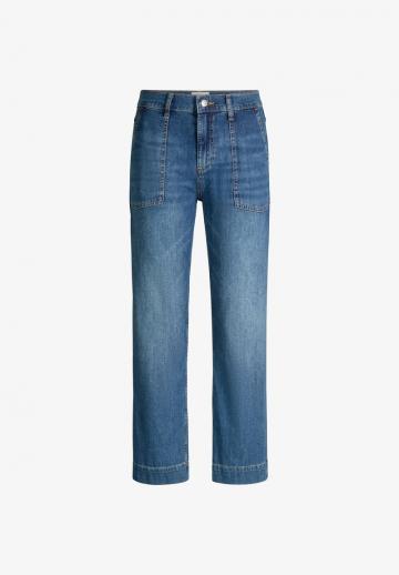 Прямые джинсы