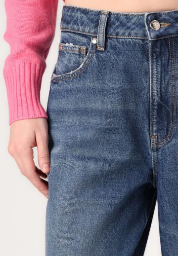 Свободные джинсы