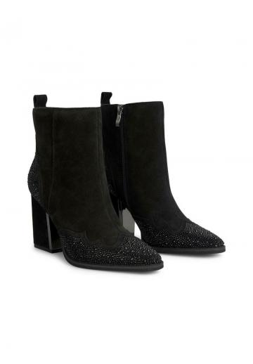 Ковбойские сапоги