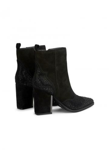 Ковбойские сапоги