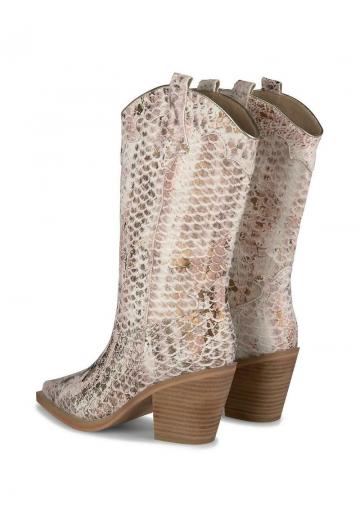 Ковбойские сапоги