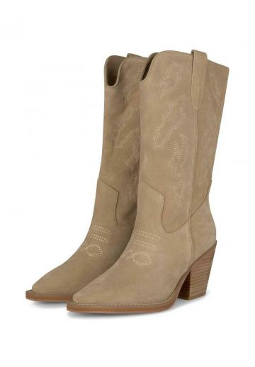 Ковбойские сапоги