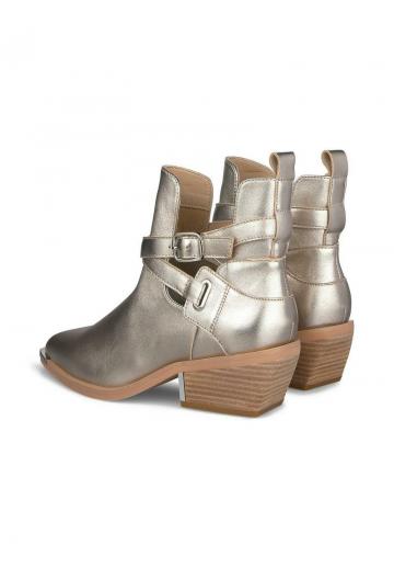 Ковбойские сапожки