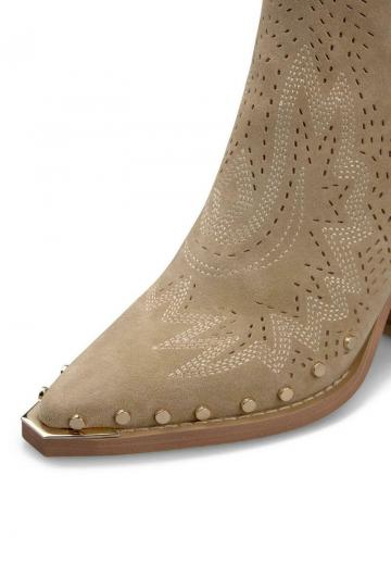 Ковбойские сапожки