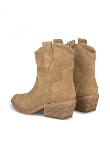 Ковбойские сапожки