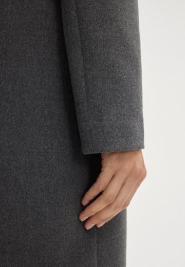 Шерстяное пальто