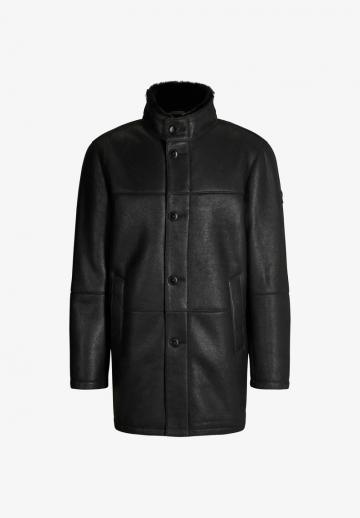 Короткое пальто