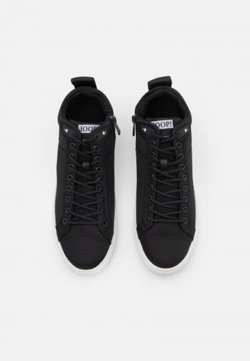 Высокие кеды