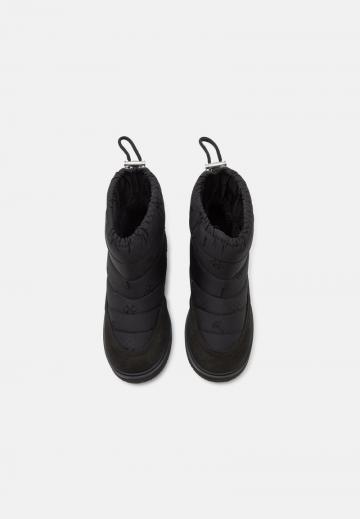 Зимние ботинки