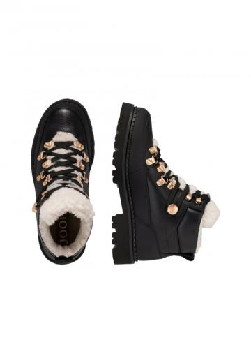 Зимние ботинки