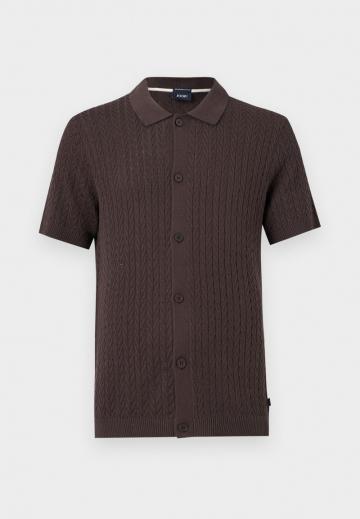 Вязаная кофта