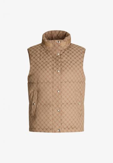 Стеганый жилет