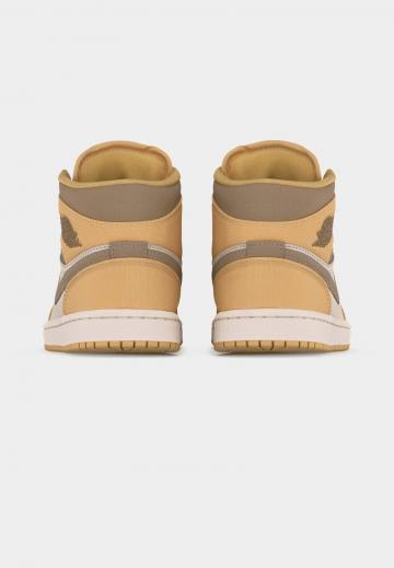 Высокие кеды