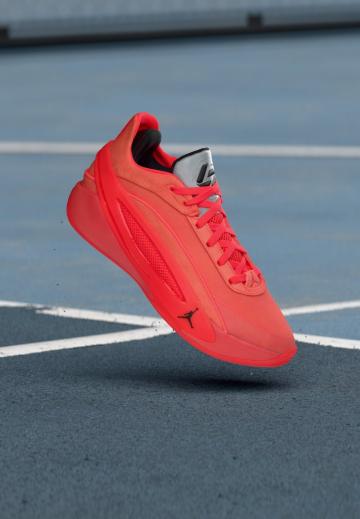 Баскетбольные кроссовки