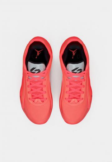 Баскетбольные кроссовки