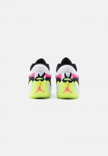 Баскетбольные кроссовки