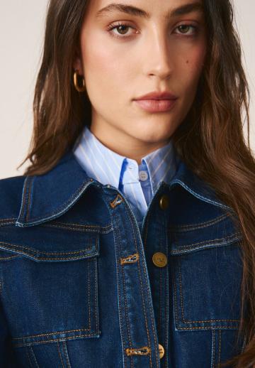 Джинсовая куртка